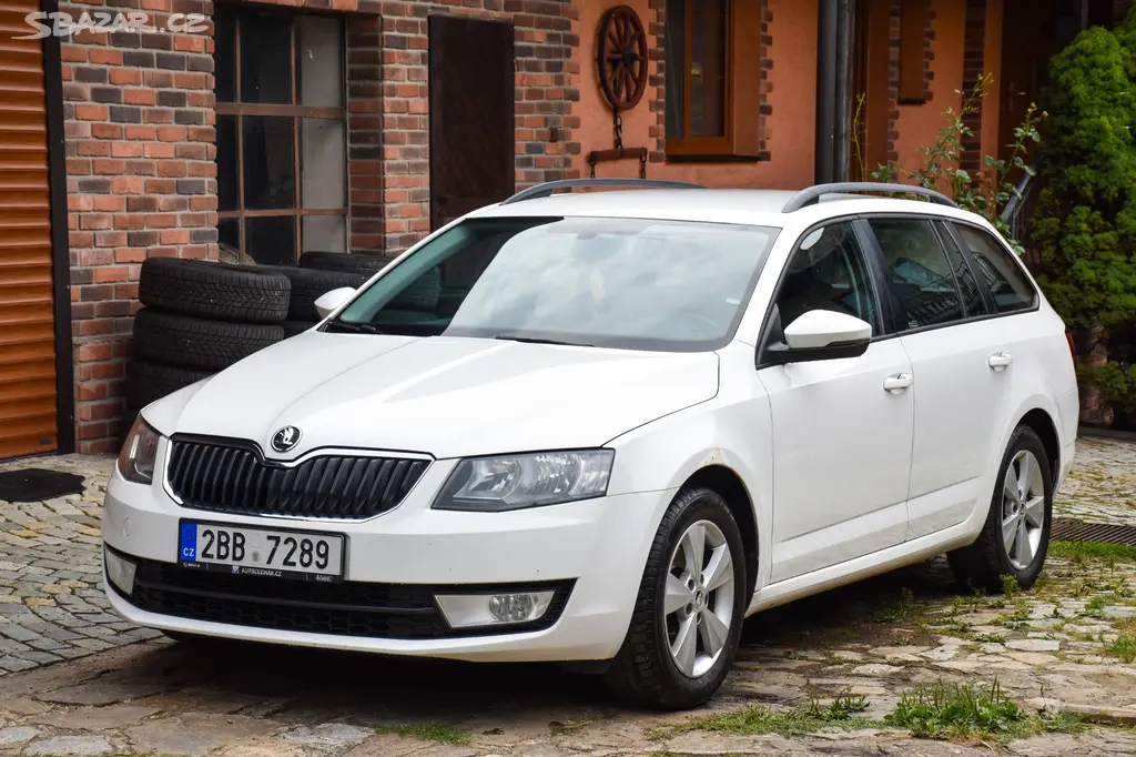 Škoda Octavia III Combi 1.6TDI 77kw ČR 2014 tažné